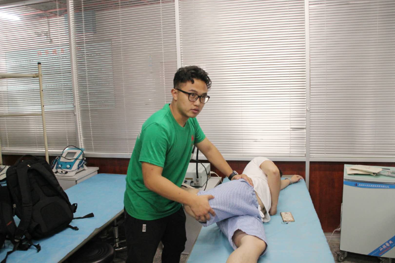 老哥俱乐部-老哥必备的交流社区