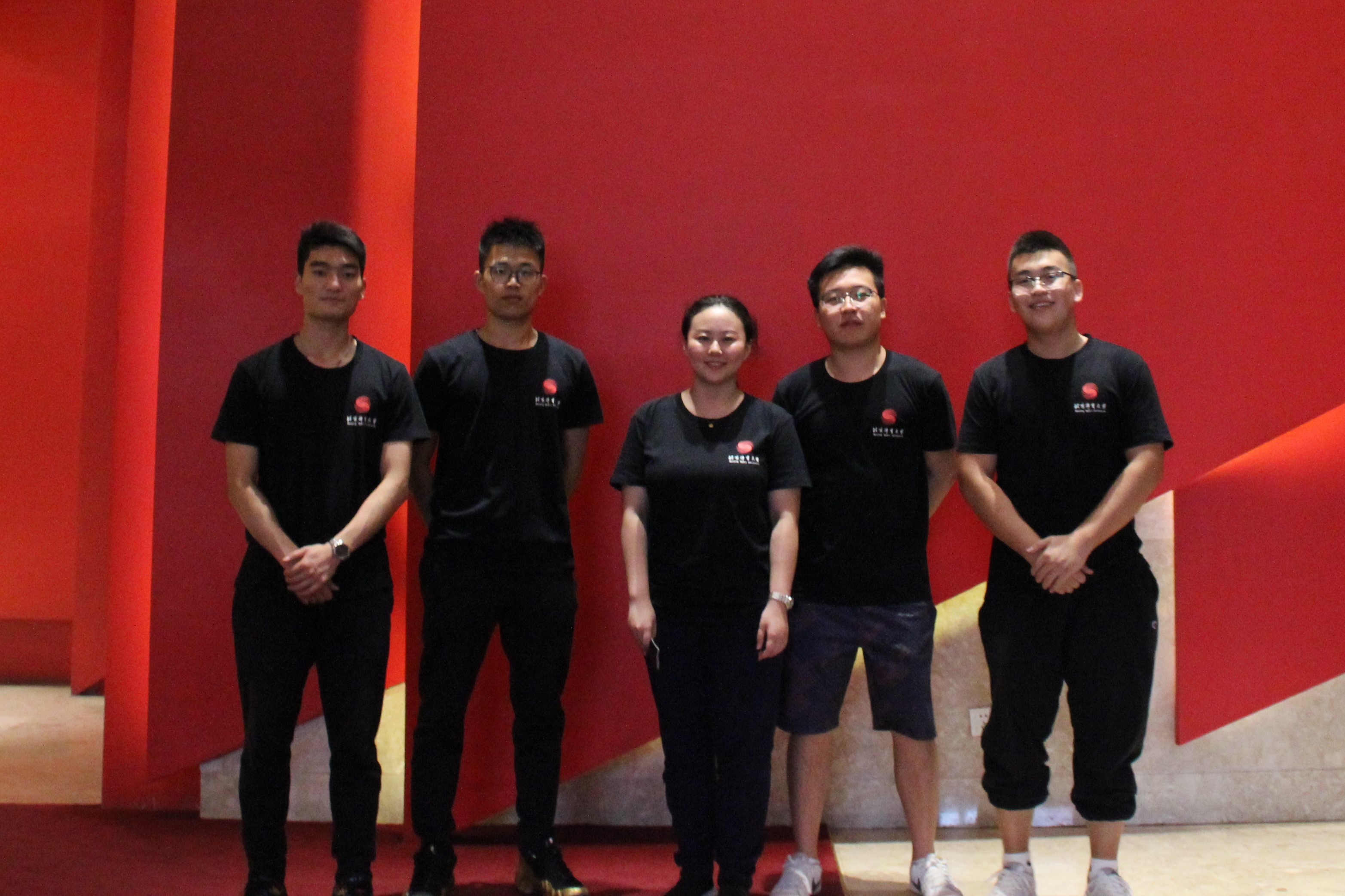 老哥俱乐部-老哥必备的交流社区