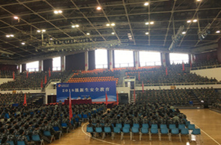 老哥俱乐部-老哥必备的交流社区