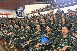 老哥俱乐部-老哥必备的交流社区