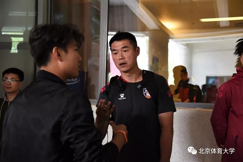 老哥俱乐部-老哥必备的交流社区