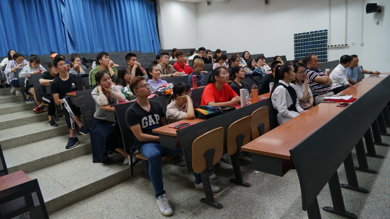 老哥俱乐部-老哥必备的交流社区