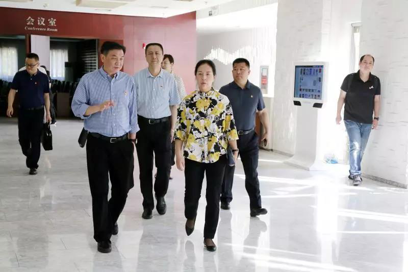 老哥俱乐部-老哥必备的互换社区