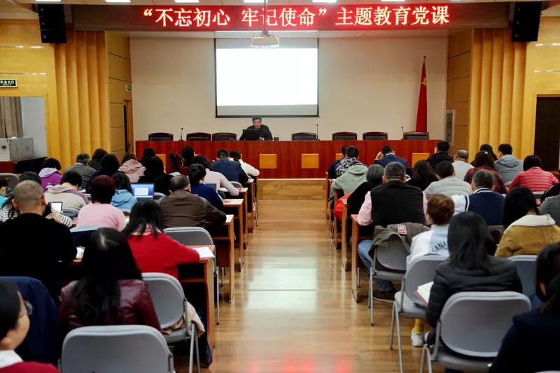 老哥俱乐部-老哥必备的互换社区