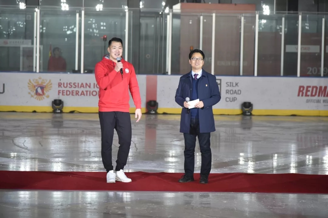 老哥俱乐部-老哥必备的互换社区