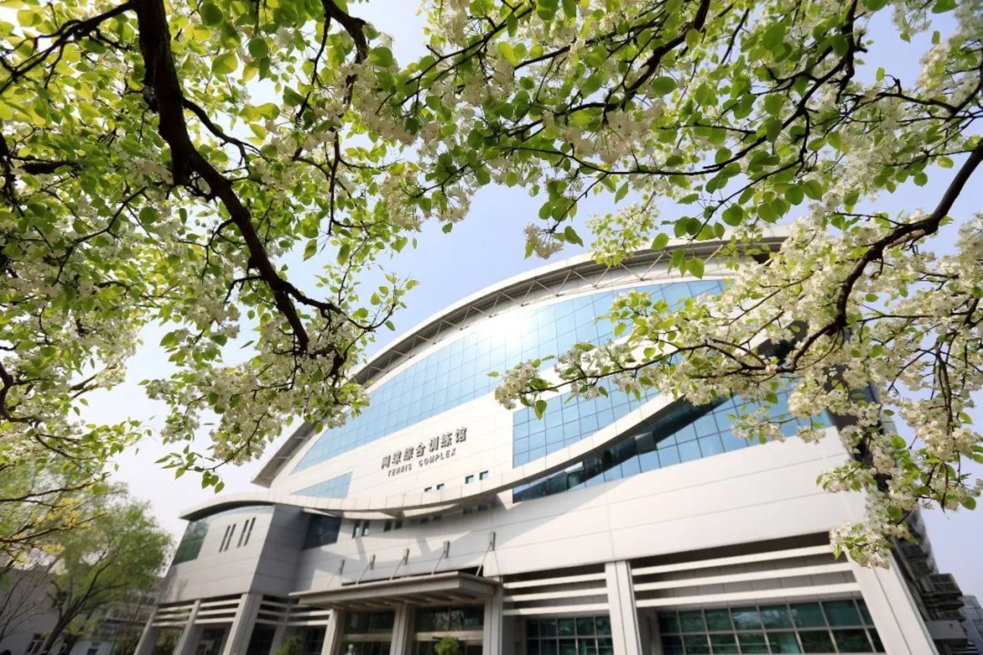 老哥俱乐部-老哥必备的交流社区