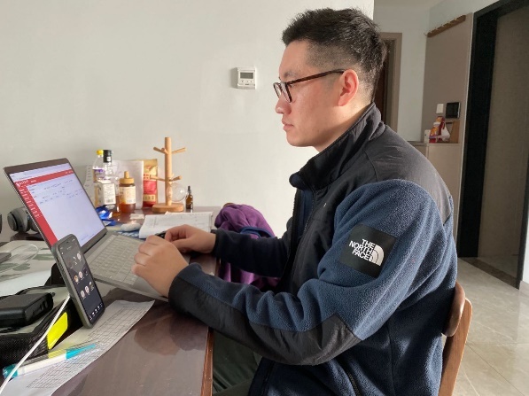 老哥俱乐部-老哥必备的互换社区