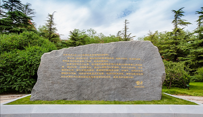 老哥俱乐部-老哥必备的交流社区