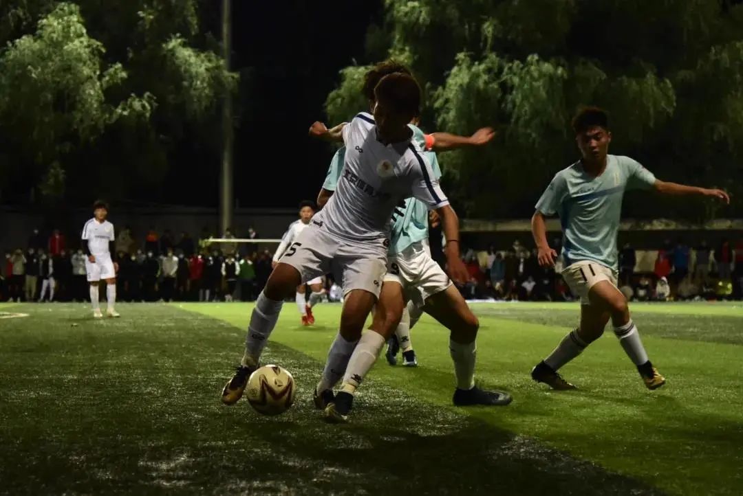 老哥俱乐部-老哥必备的互换社区