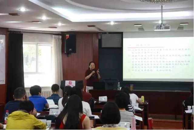 老哥俱乐部-老哥必备的交流社区