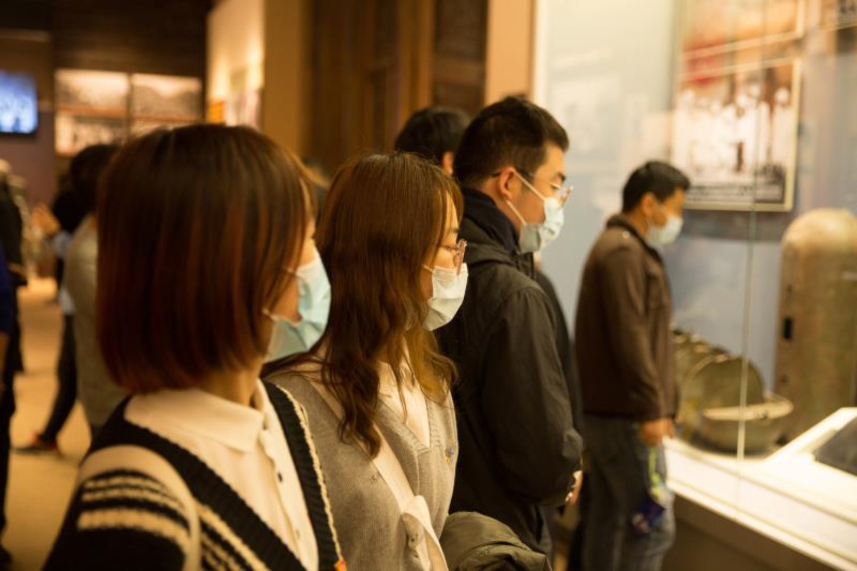 老哥俱乐部-老哥必备的交流社区