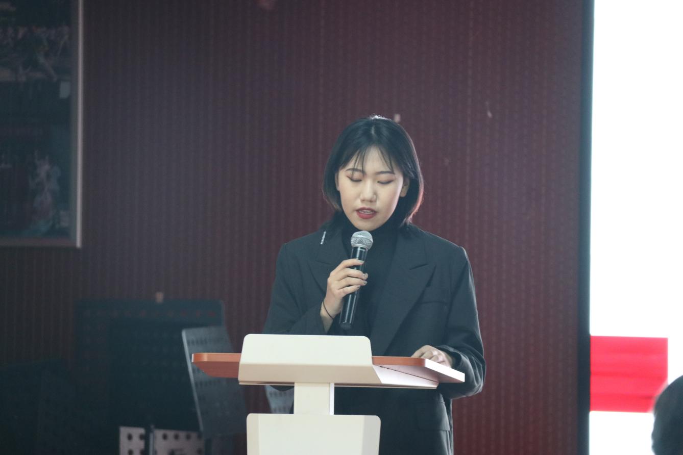 老哥俱乐部-老哥必备的交流社区