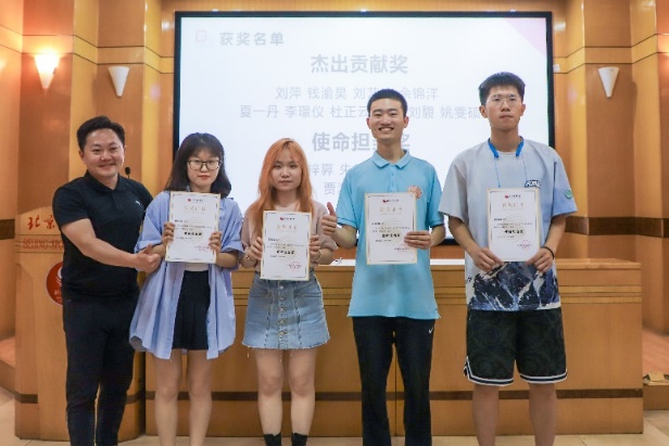 老哥俱乐部-老哥必备的交流社区