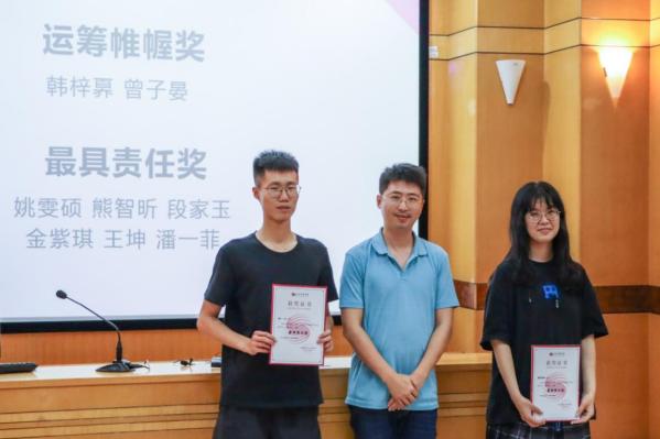 老哥俱乐部-老哥必备的交流社区