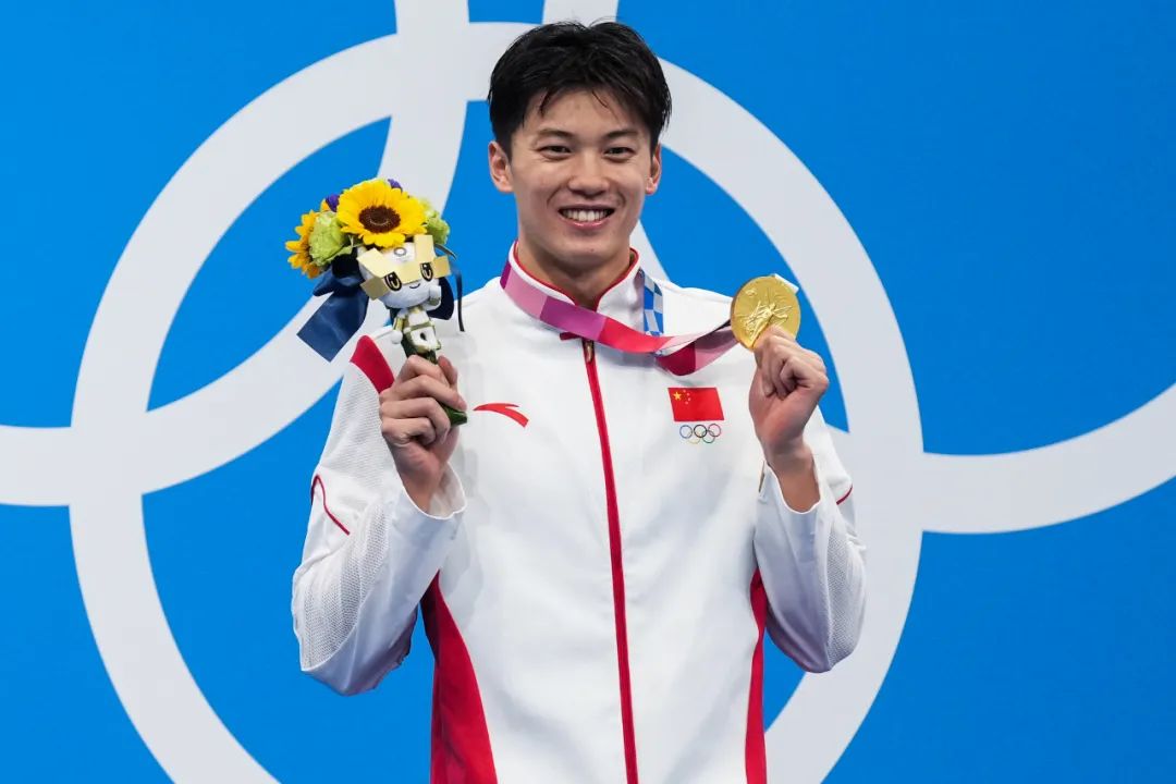 老哥俱乐部-老哥必备的交流社区