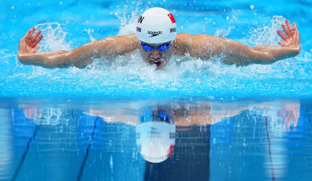 老哥俱乐部-老哥必备的交流社区