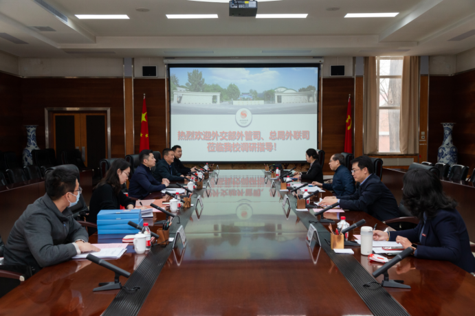 老哥俱乐部-老哥必备的交流社区