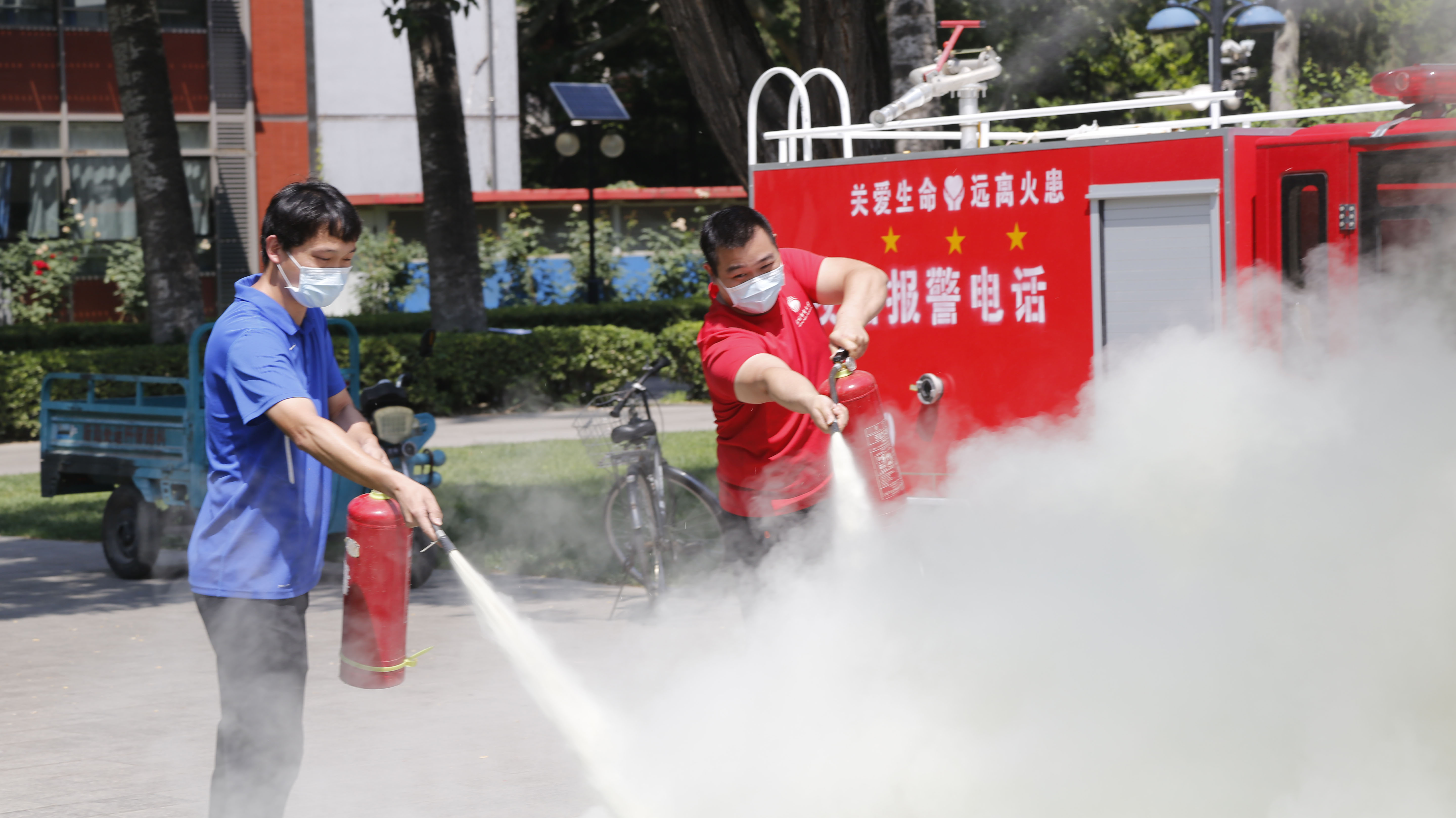 老哥俱乐部-老哥必备的交流社区