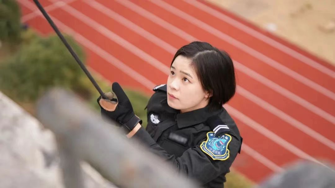 老哥俱乐部-老哥必备的交流社区