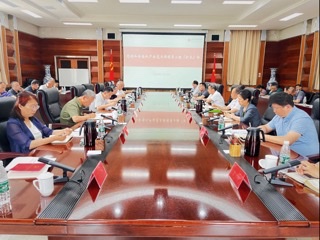 老哥俱乐部-老哥必备的交流社区