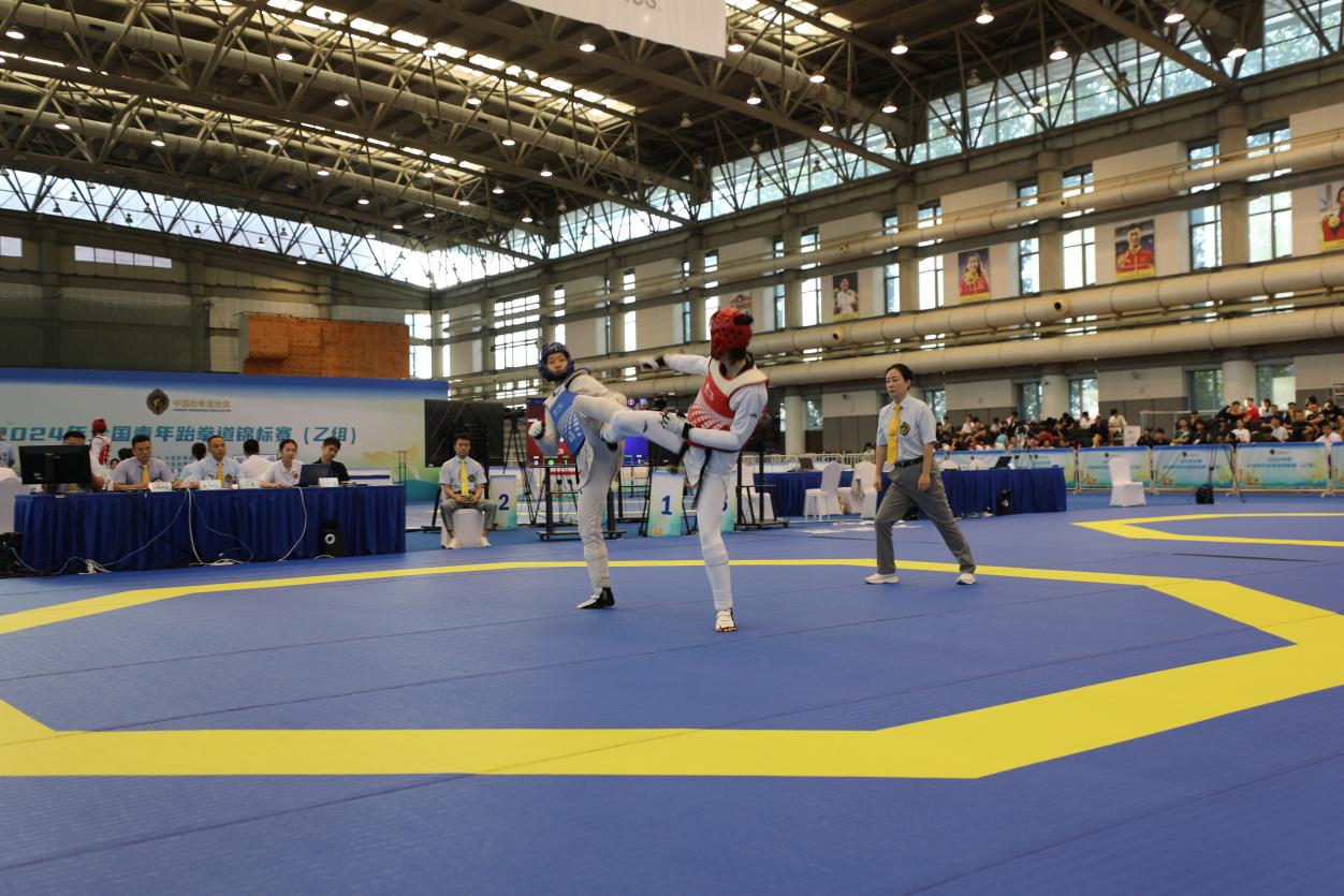 老哥俱乐部-老哥必备的互换社区