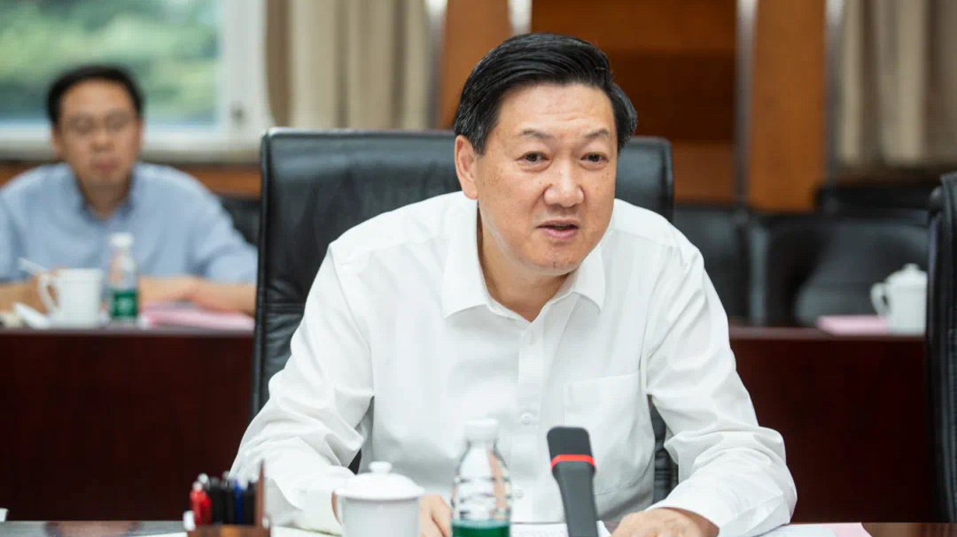 老哥俱乐部-老哥必备的互换社区