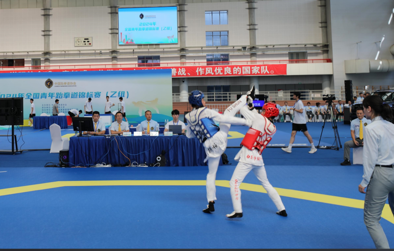 老哥俱乐部-老哥必备的互换社区