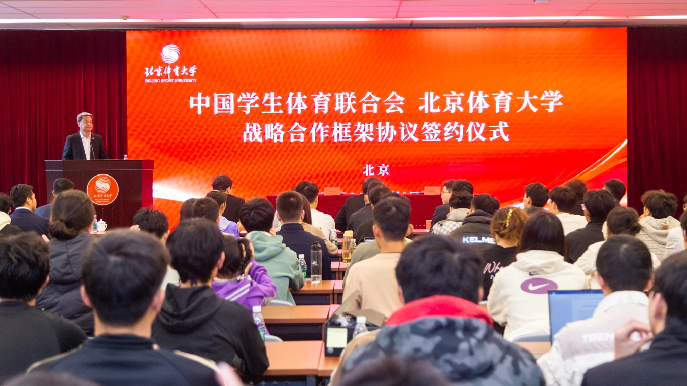 老哥俱乐部-老哥必备的互换社区