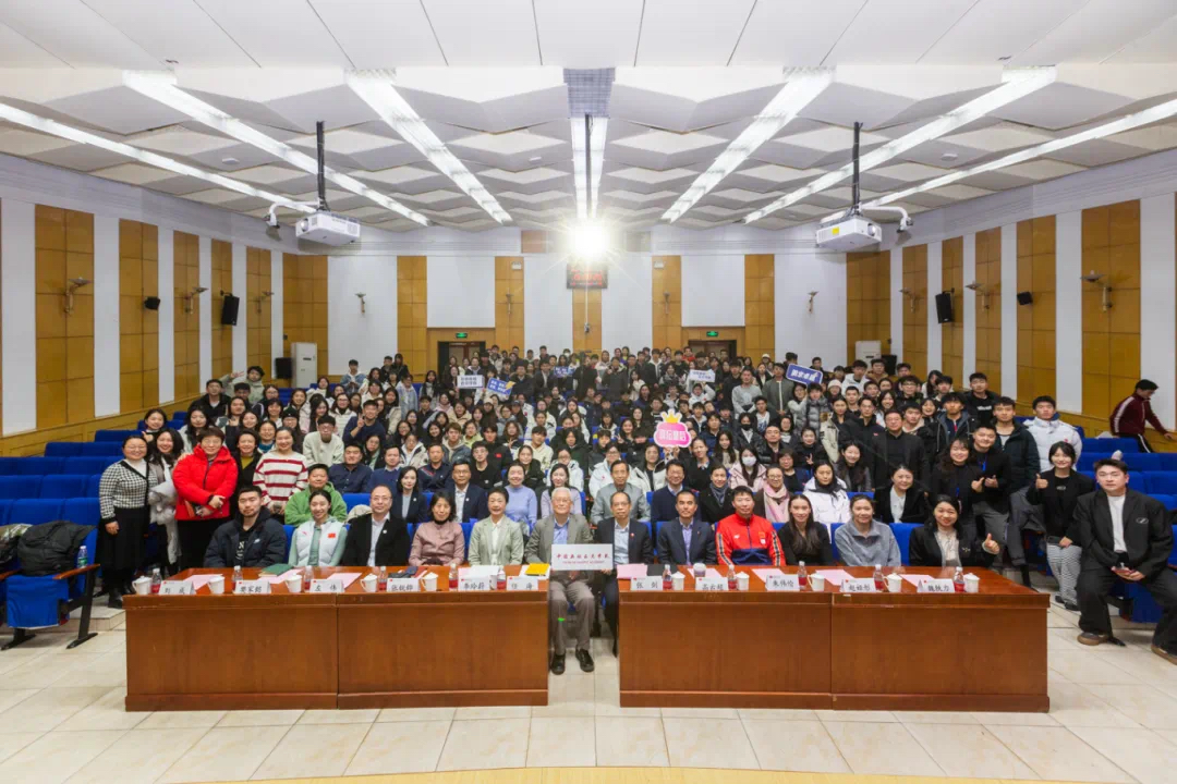 老哥俱乐部-老哥必备的互换社区