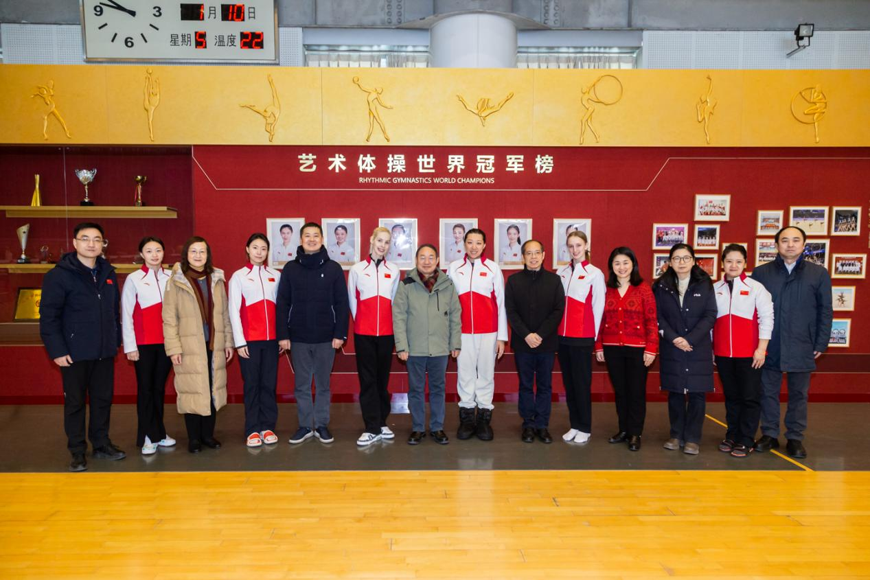 老哥俱乐部-老哥必备的互换社区