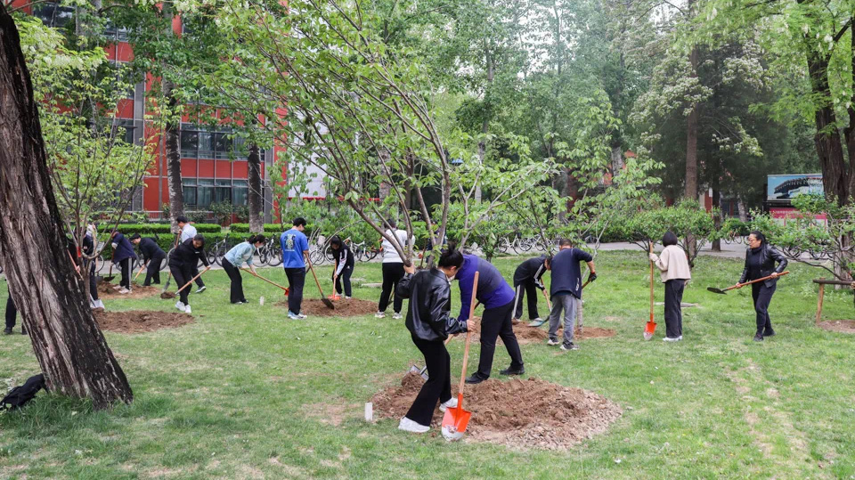 老哥俱乐部-老哥必备的互换社区