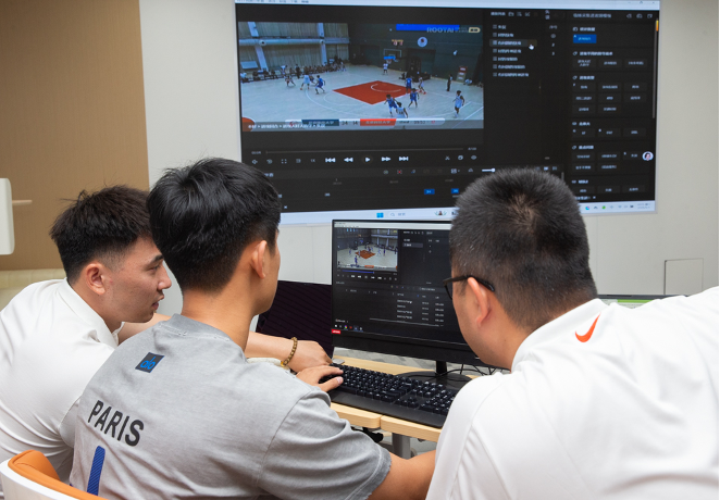 老哥俱乐部-老哥必备的互换社区