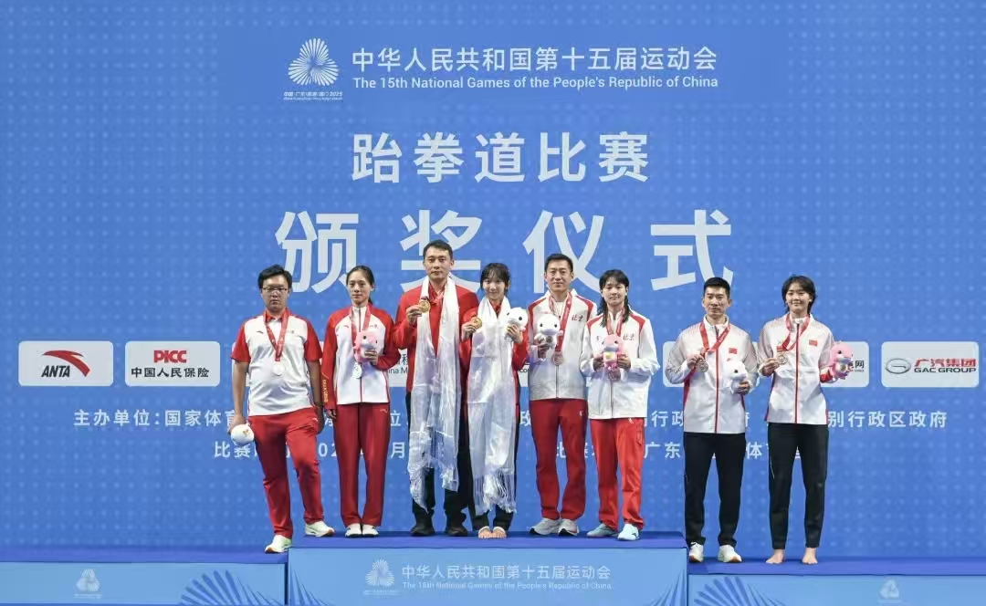 老哥俱乐部-老哥必备的互换社区