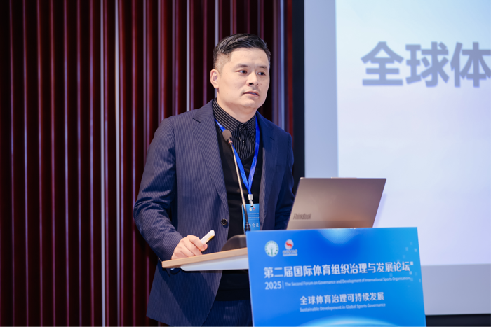 老哥俱乐部-老哥必备的互换社区