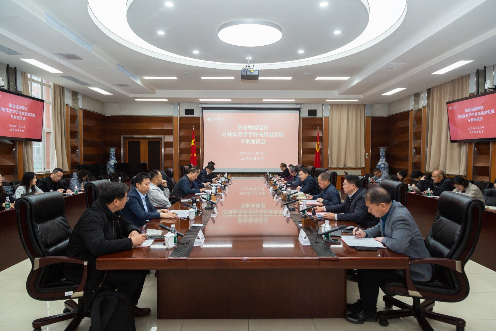 老哥俱乐部-老哥必备的互换社区